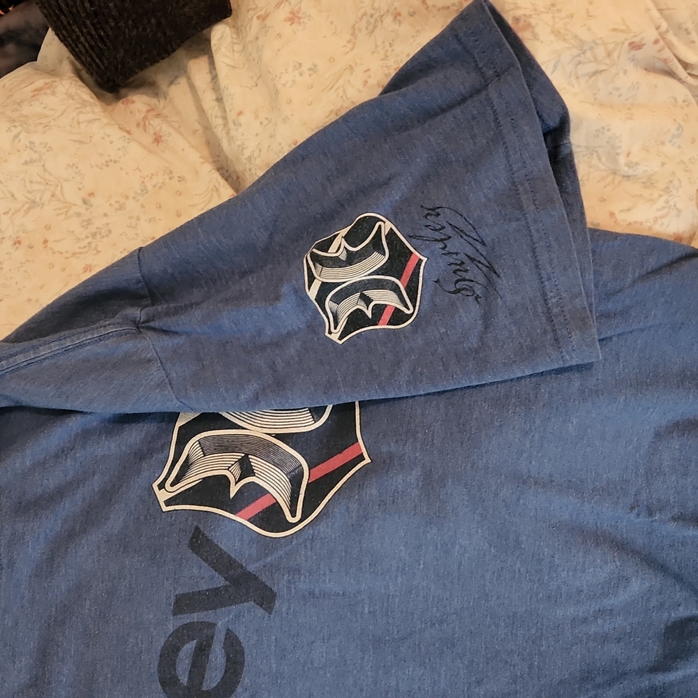 Hurley Tee - Picture 3 of 5